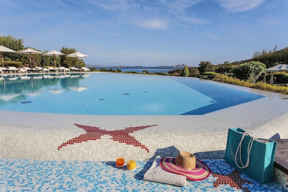 L'Ea Bianca Luxury Resort Baja Sardinia Ngoại thất bức ảnh