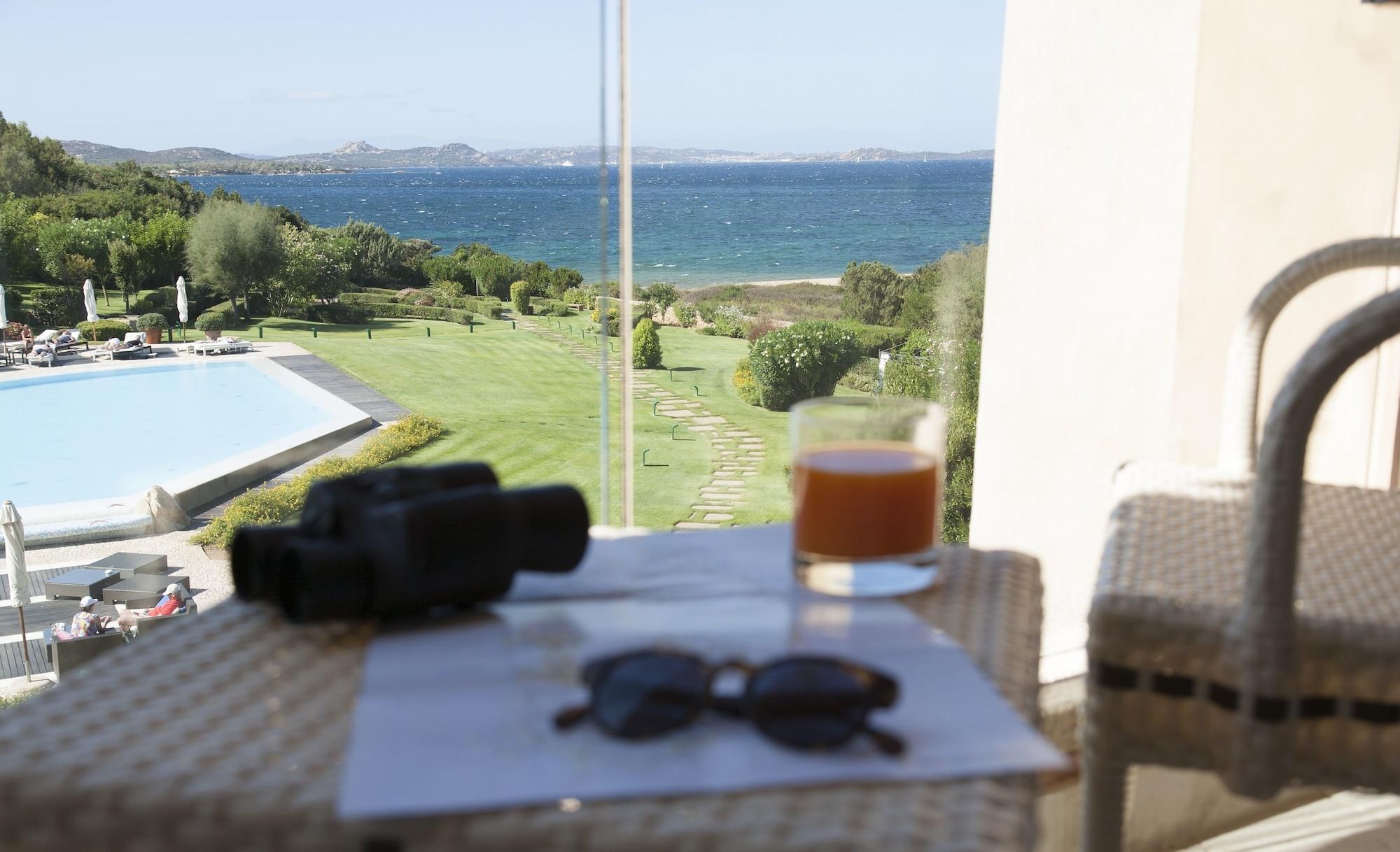L'Ea Bianca Luxury Resort Baja Sardinia Ngoại thất bức ảnh
