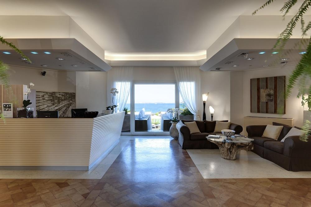 L'Ea Bianca Luxury Resort Baja Sardinia Ngoại thất bức ảnh